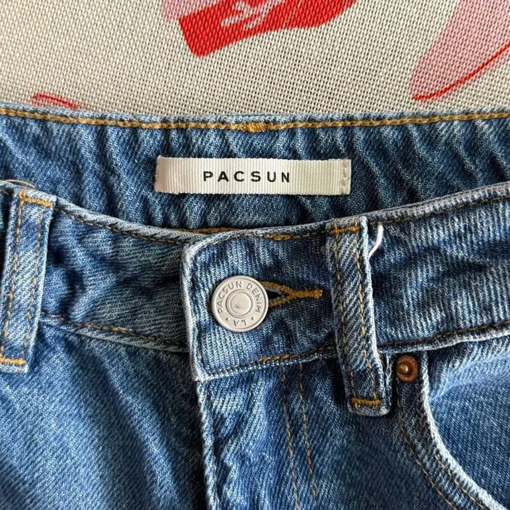 PacSun distressed mom